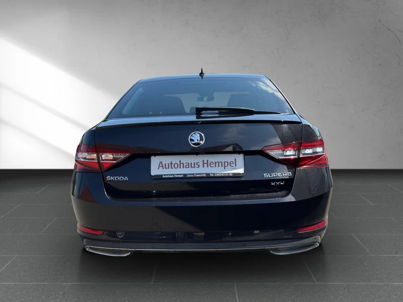 Superb III 2.0 TDI 4x4 Sportline 