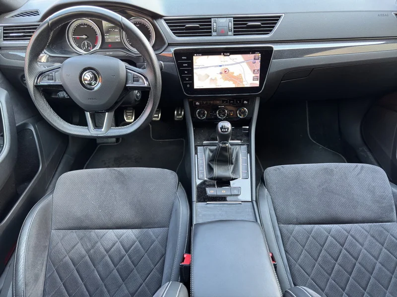 Superb III 2.0 TDI 4x4 Sportline 