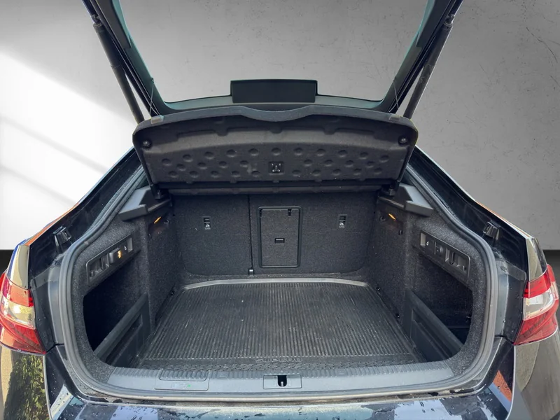 Superb III 2.0 TDI 4x4 Sportline 