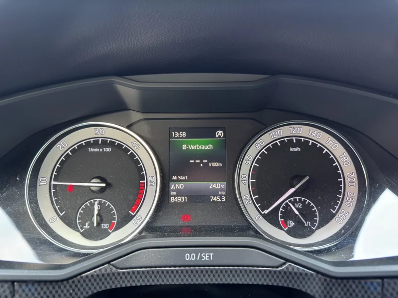 Superb III 2.0 TDI 4x4 Sportline 