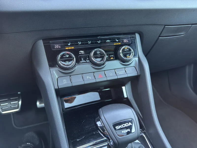 Karoq 2.0 TSI 4x4 DSG Sportline