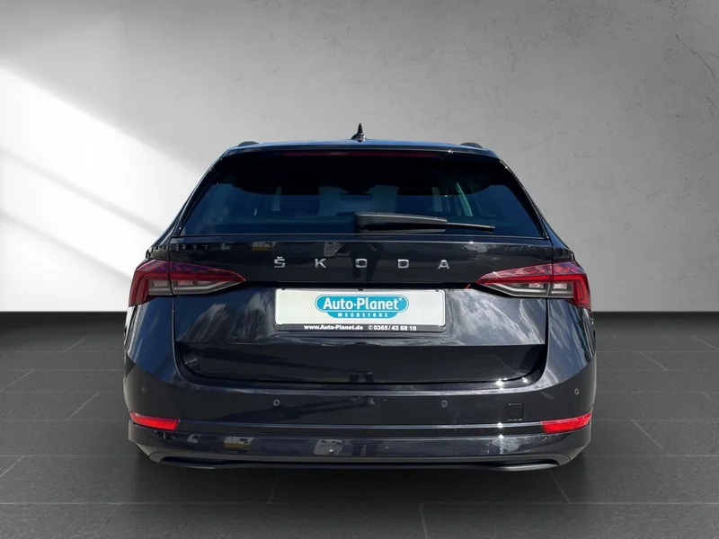 Octavia Combi IV 2.0 TDI DSG Tour