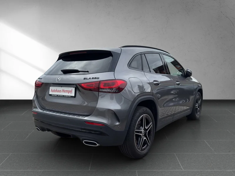 GLA 250e AMG Line