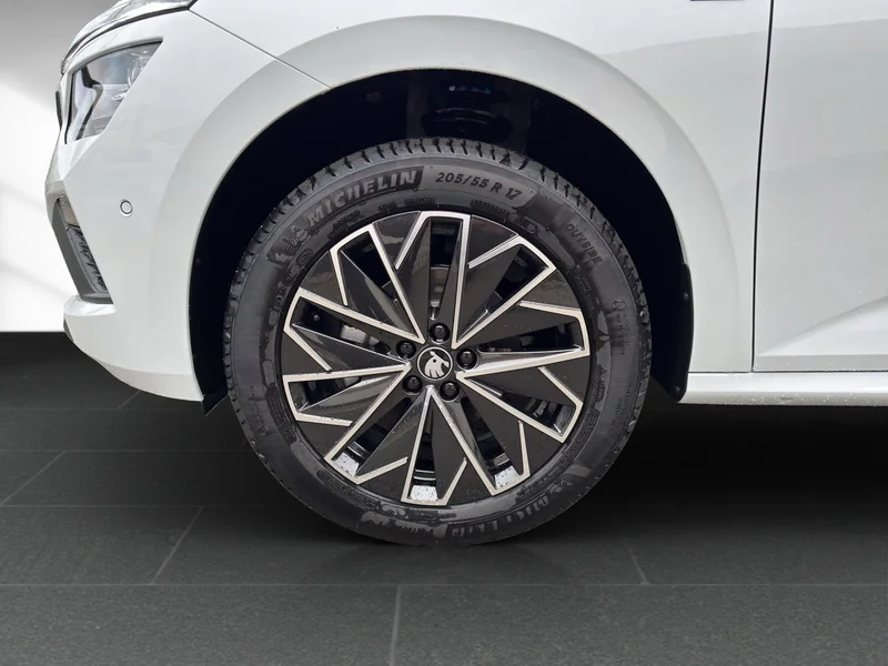 Kamiq 1.0 TSI DSG Tour