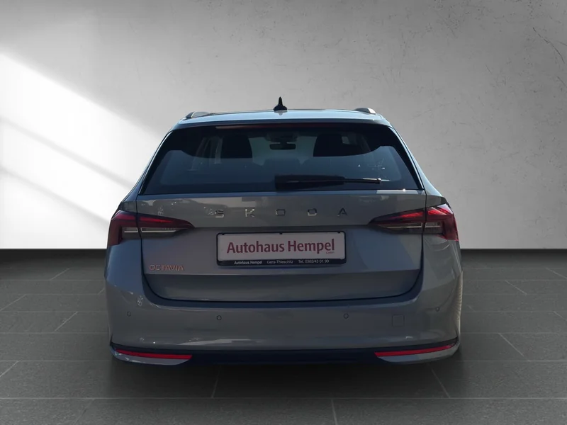 Octavia Combi IV 1.5 TSI HEV DSG Essence