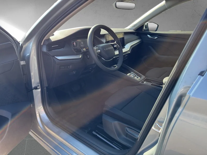 Octavia Combi IV 1.5 TSI HEV DSG Essence