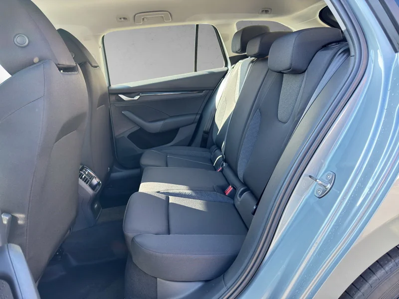 Octavia Combi IV 1.5 TSI HEV DSG Essence