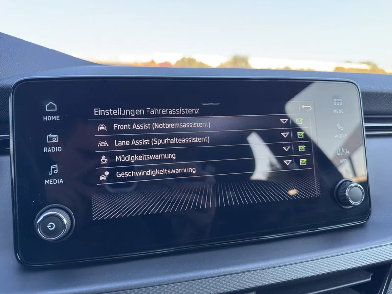Scala 1.0 TSI Essence