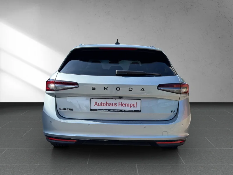 Superb Combi IV 1.5 TSI iV DSG Sportline