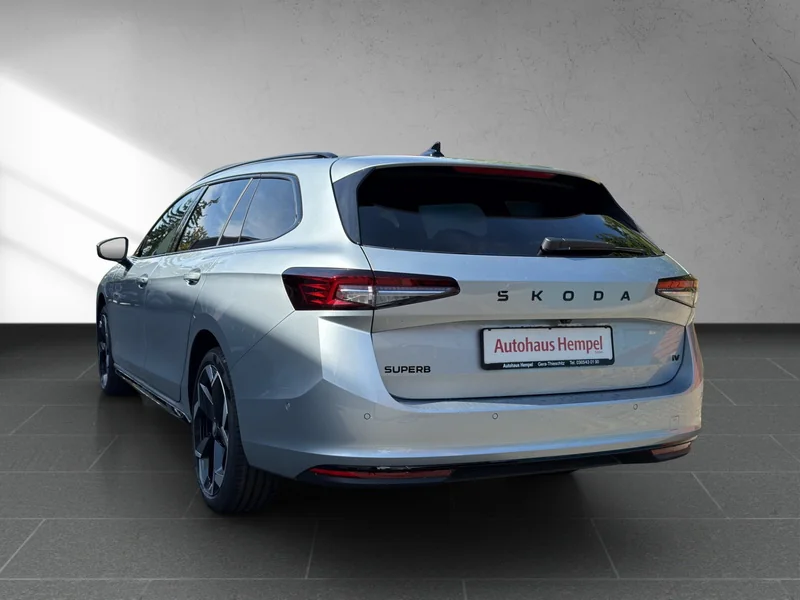 Superb Combi IV 1.5 TSI iV DSG Sportline