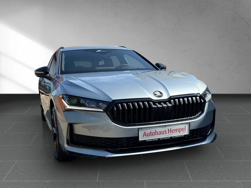 Superb Combi IV 1.5 TSI iV DSG Sportline