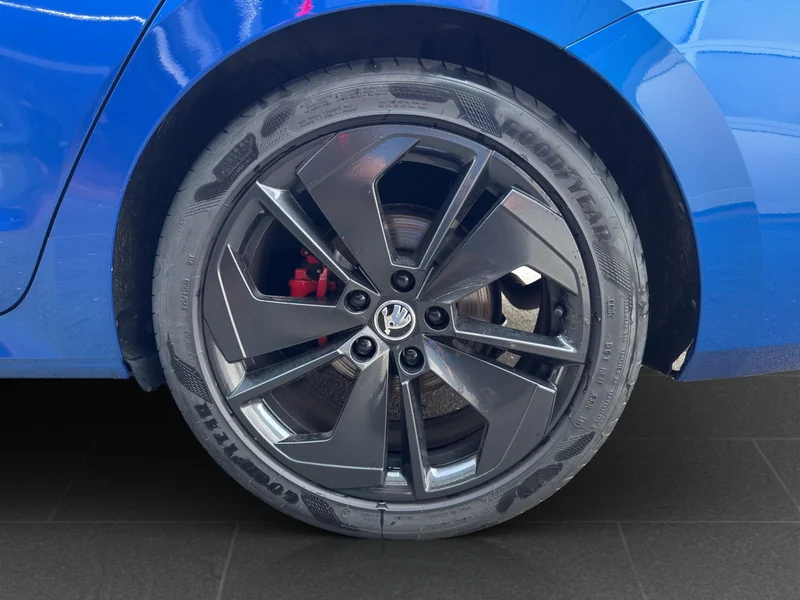 Octavia Combi IV 2.0 TDI DSG 4x4 RS