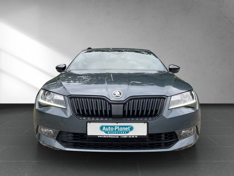 Superb Combi III 2.0 TSI DSG 4x4 Sportline
