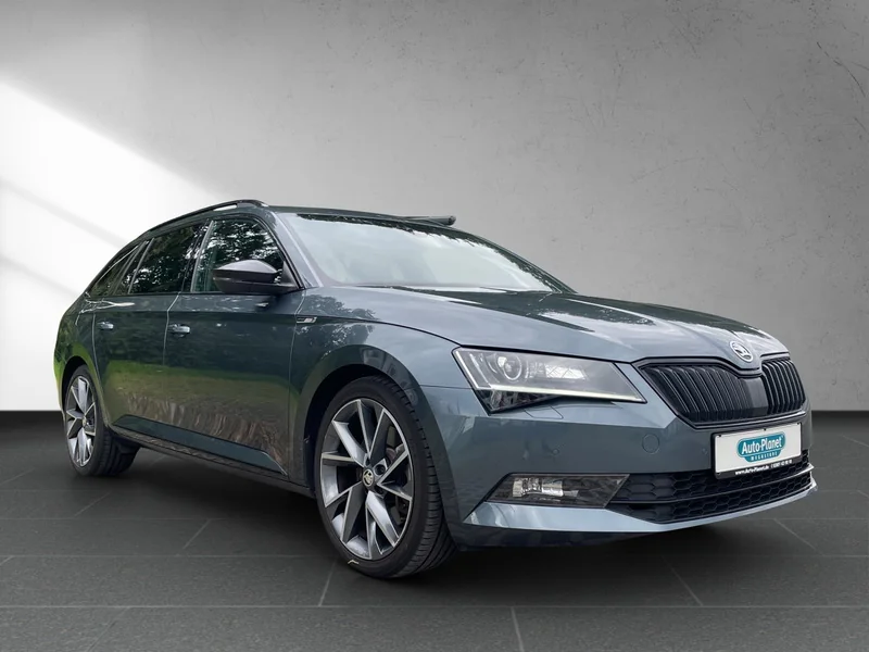 Superb Combi III 2.0 TSI DSG 4x4 Sportline