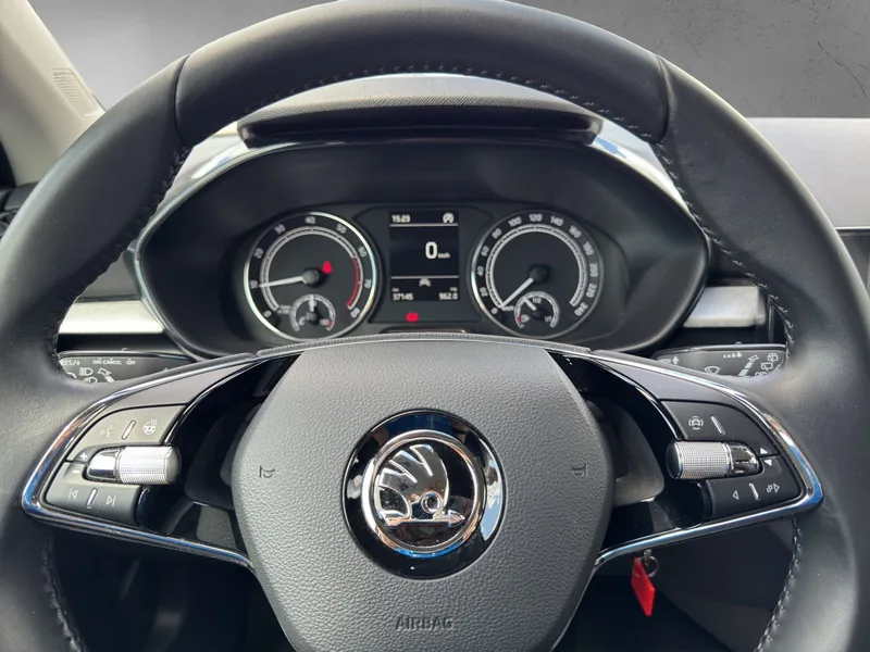 Fabia IV 1.0 TSI Color Concept