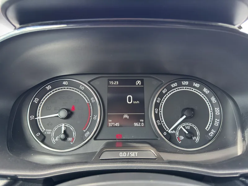 Fabia IV 1.0 TSI Color Concept