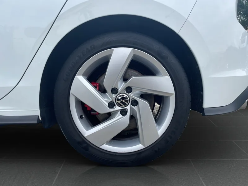 Golf VIII 2.0 TSI DSG GTI