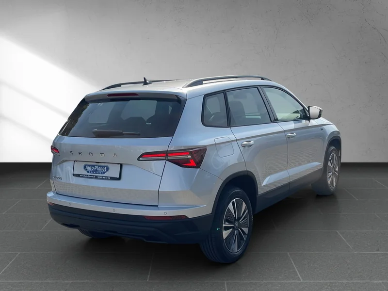 Karoq 1.0 TSI Tour
