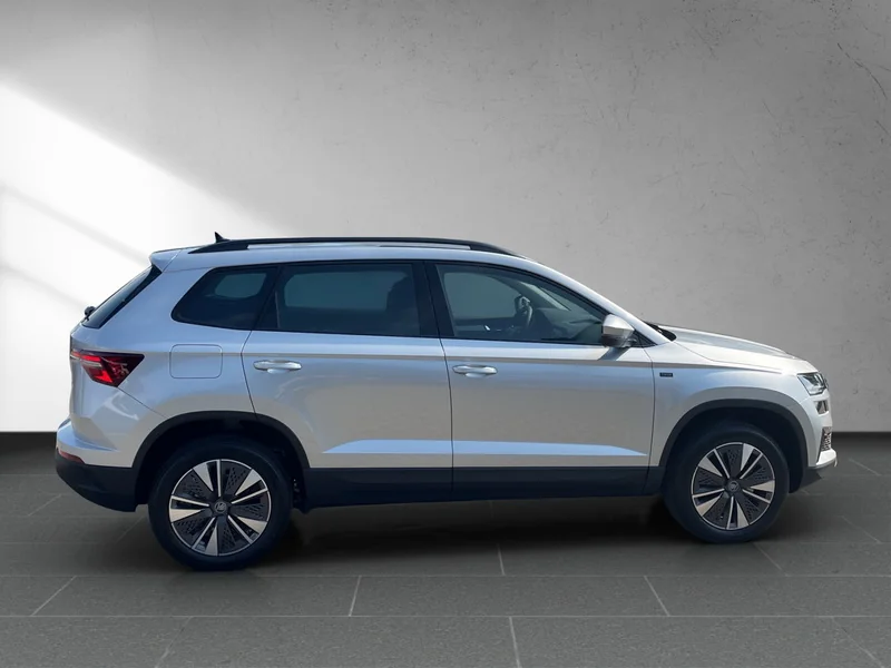 Karoq 1.0 TSI Tour