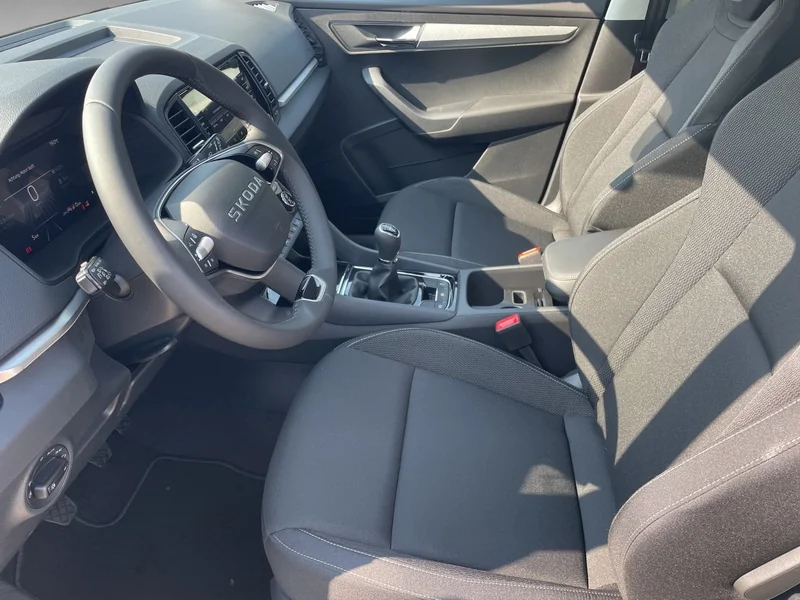 Karoq 1.0 TSI Tour