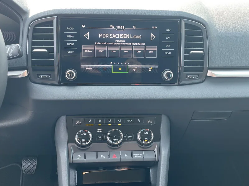 Karoq 1.0 TSI Tour