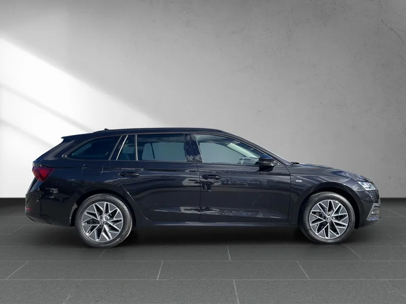 Octavia Combi IV 2.0 TDI DSG Tour